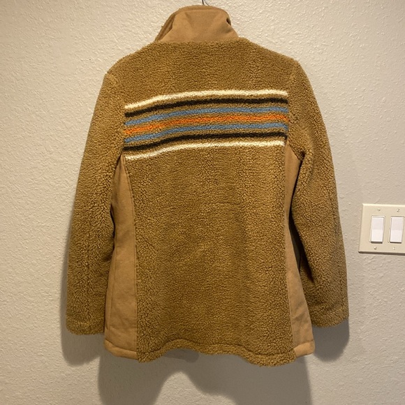 Pendleton Sherpa Jacket - Picture 4 of 4